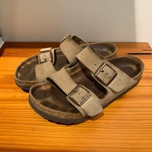 Birkenstock Arizona Tan Suede